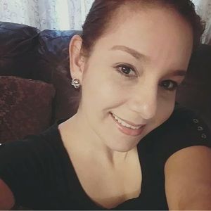 Meet your Posher, Araceli